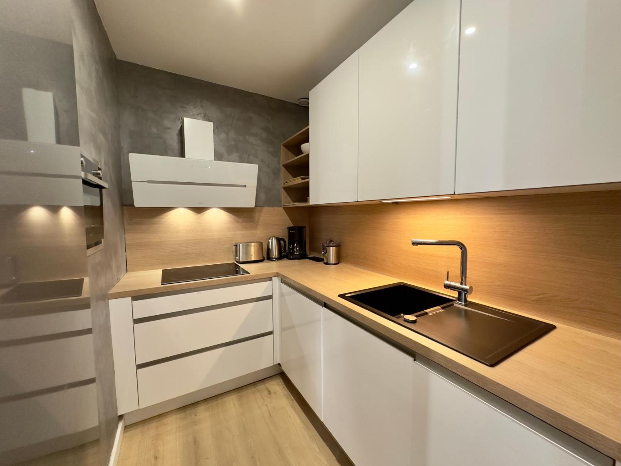 Luxueux 3 Pieces 80M2 - 2Ch - 2 Sdb - 1Mn Beach Croisette Cannes Exterior foto